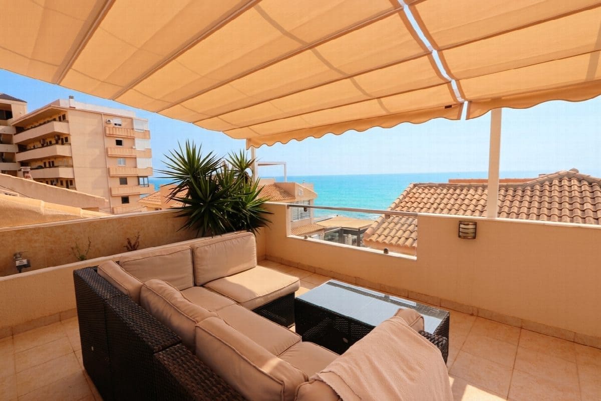 3 soverom Kjedet enebolig til salgs i Torrevieja - € 445 000 (Ref: 9206450)