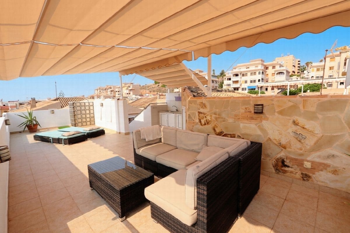 3 soverom Kjedet enebolig til salgs i Torrevieja - € 445 000 (Ref: 9206450)