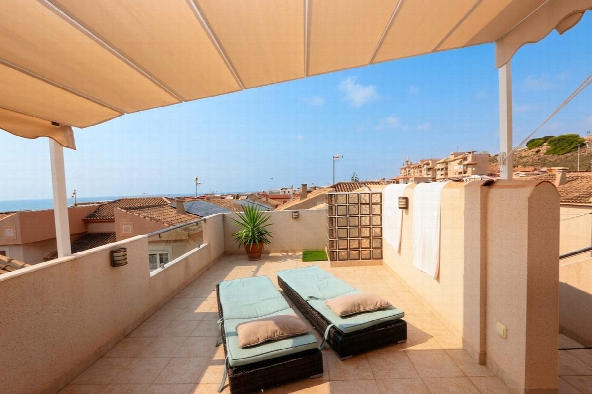 3 soverom Kjedet enebolig til salgs i Torrevieja - € 445 000 (Ref: 9206450)