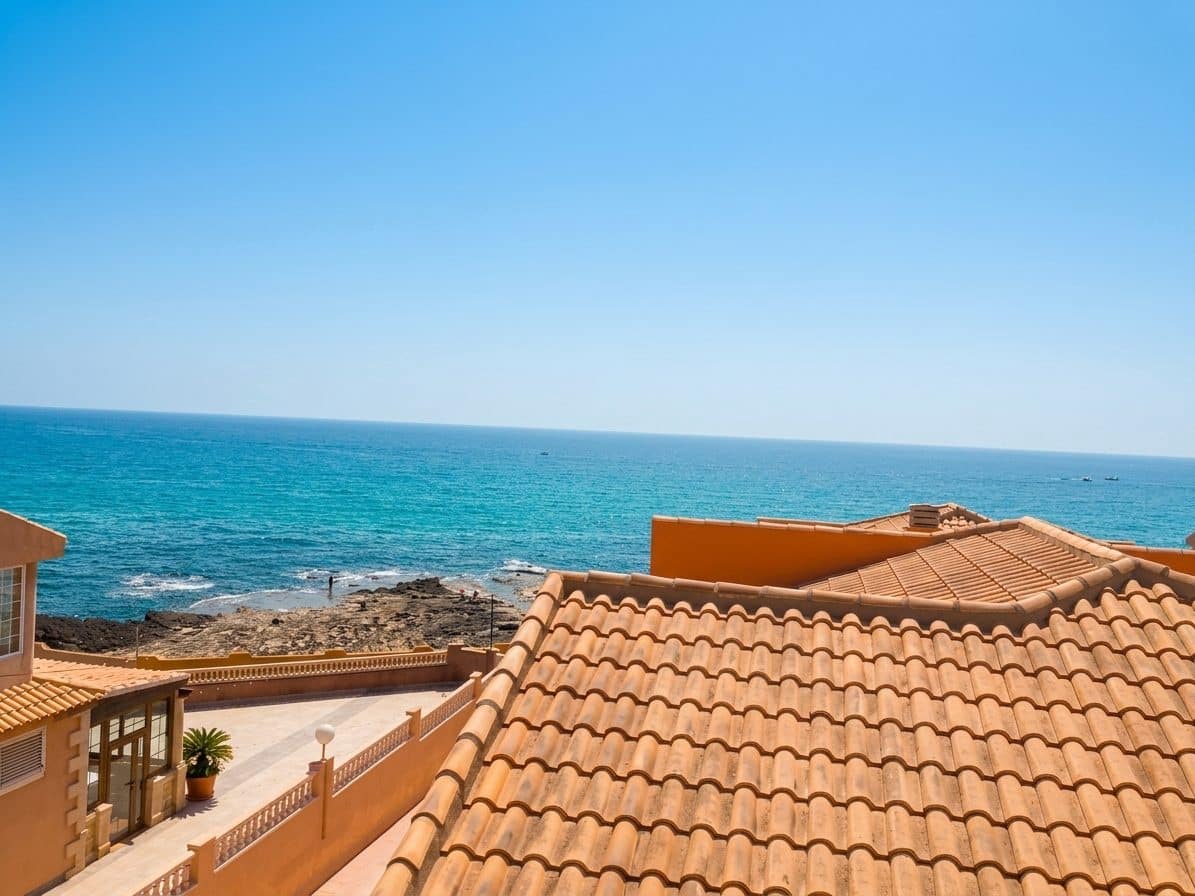 3 soverom Kjedet enebolig til salgs i Torrevieja - € 445 000 (Ref: 9206450)