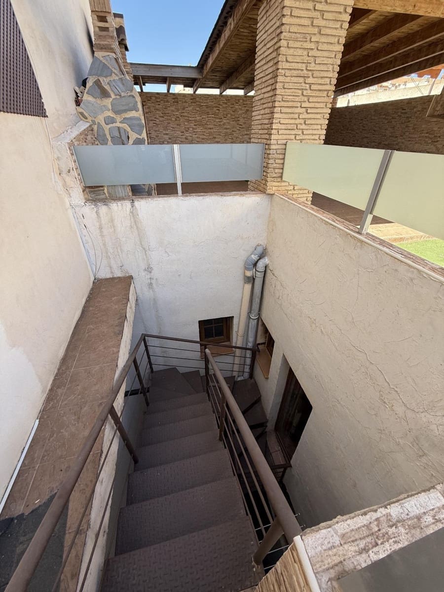 4 soveværelse Byhus til salg i Torrevieja - € 365.000 (Ref: 9209154)
