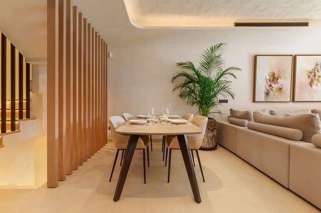 Casa de 4 habitaciones en Golden Mile, Marbella en venta - 2.395.000 € (Ref: 9215055)