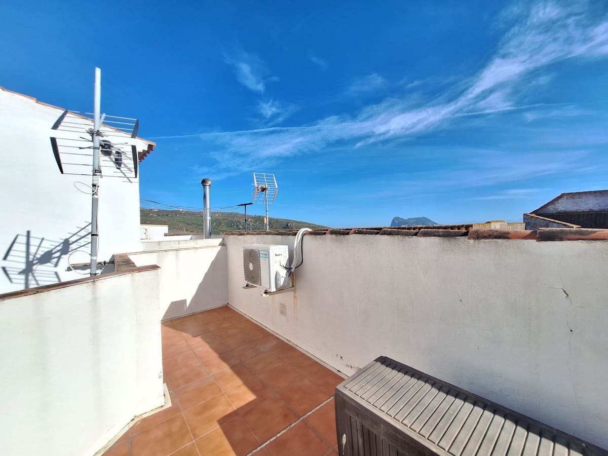 3 soveværelse Byhus til salg i San Roque - € 244.000 (Ref: 9217394)