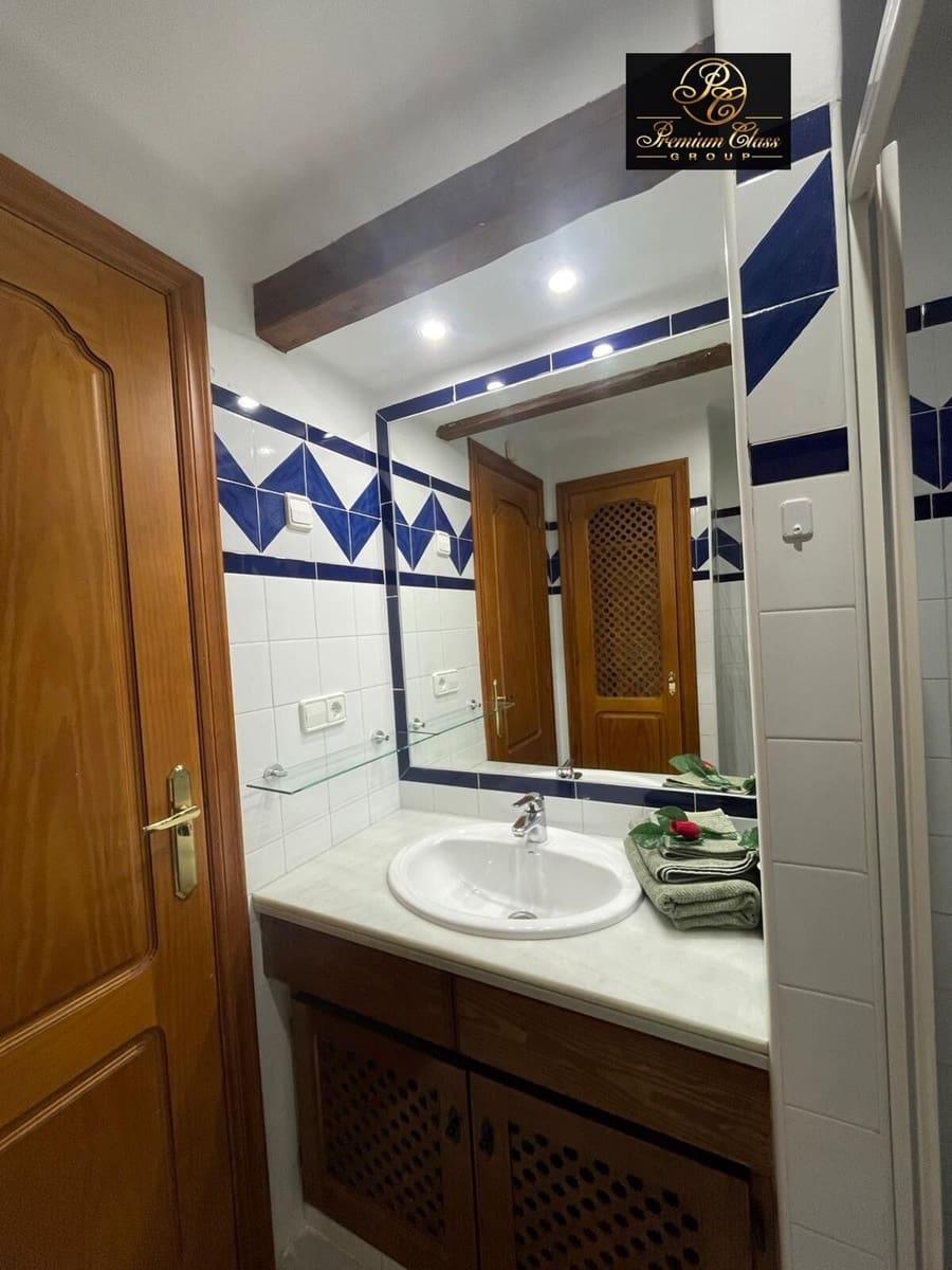 3 soverom Penthouse til salgs i Torrevieja med garasje - € 319 000 (Ref: 9217402)