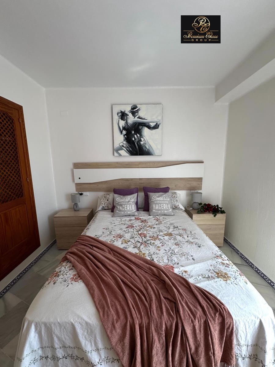 3 soverom Penthouse til salgs i Torrevieja med garasje - € 319 000 (Ref: 9217402)