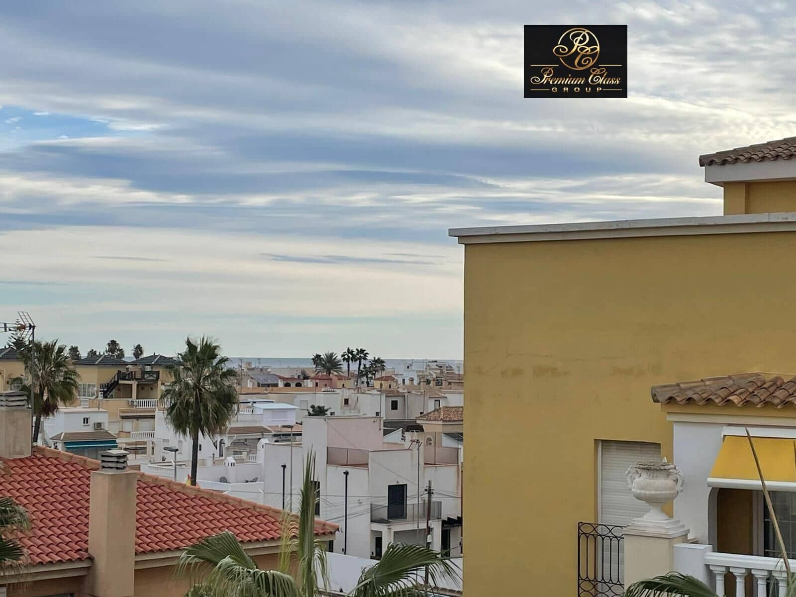 3 chambre Penthouse à vendre à Torrevieja avec garage - 319 000 € (Ref: 9217402)