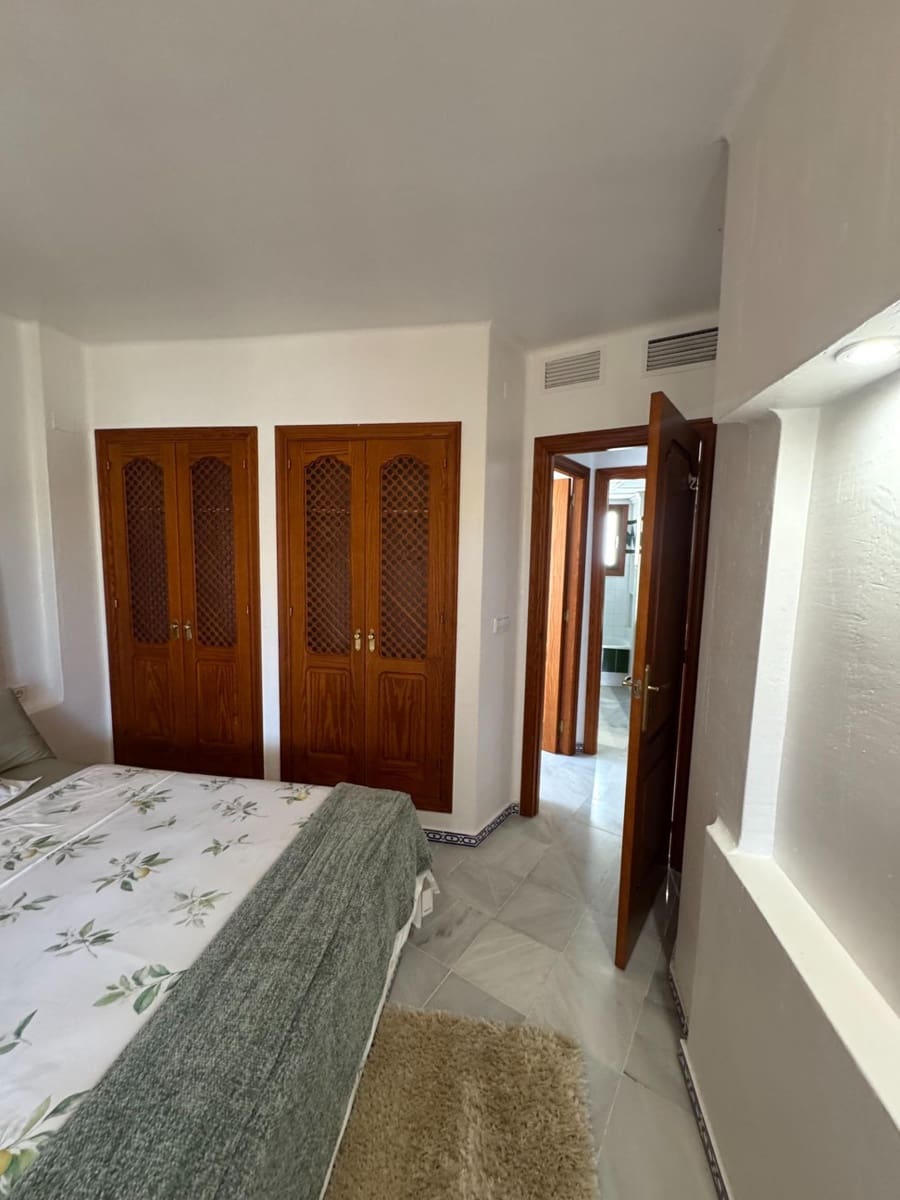 3 soverom Penthouse til salgs i Torrevieja med garasje - € 319 000 (Ref: 9217402)