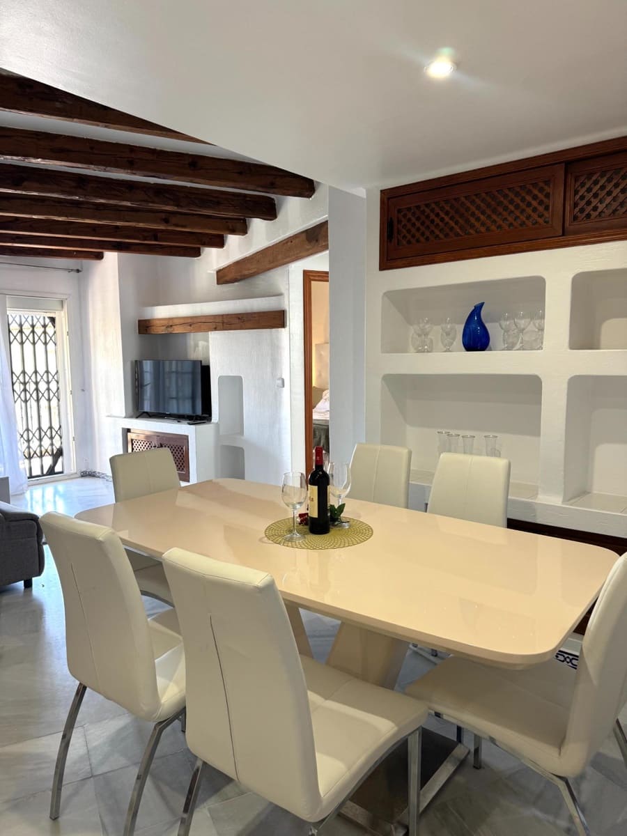 3 sypialnia Penthouse na sprzedaż w Torrevieja z garażem - 299 000 € (Ref: 9217402)