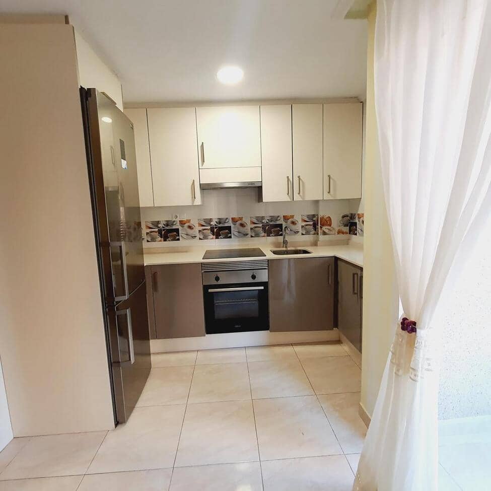 3 soveværelse Lejlighed til salg i Torrevieja - € 165.000 (Ref: 9219965)