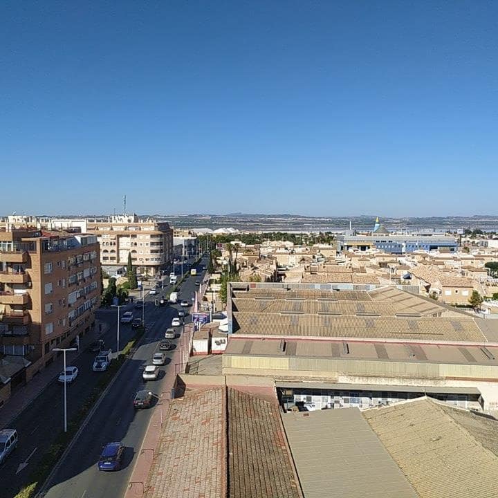 2 sovrum Lägenhet till salu i Torrevieja - 159 000 € (Ref: 9219967)