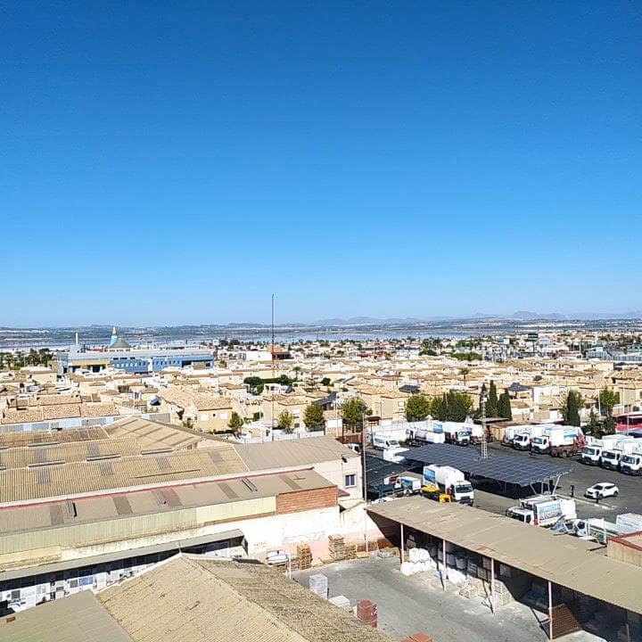 2 sovrum Lägenhet till salu i Torrevieja - 159 000 € (Ref: 9219967)