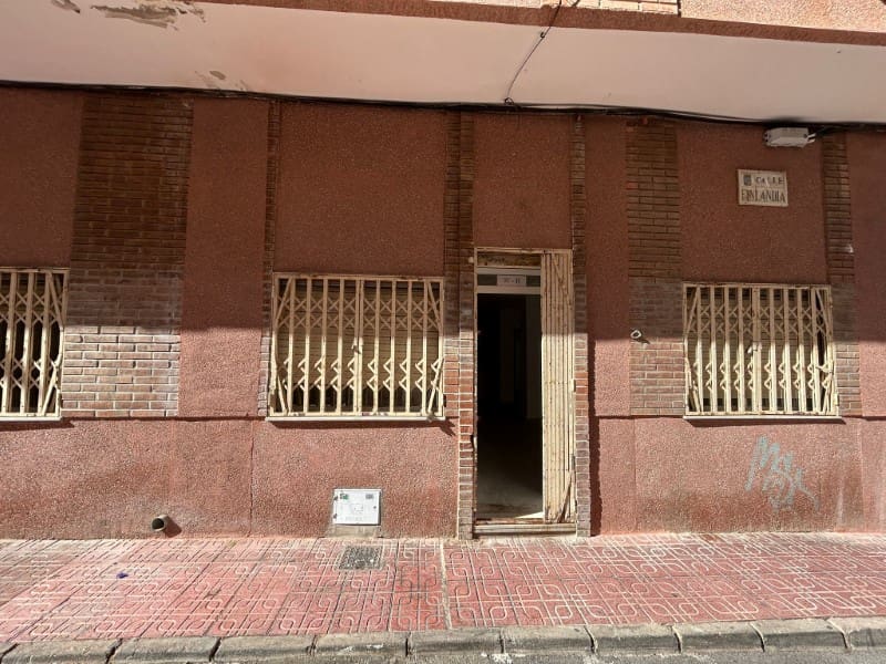 4 sovrum Lägenhet till salu i Torrevieja - 156 000 € (Ref: 9228518)