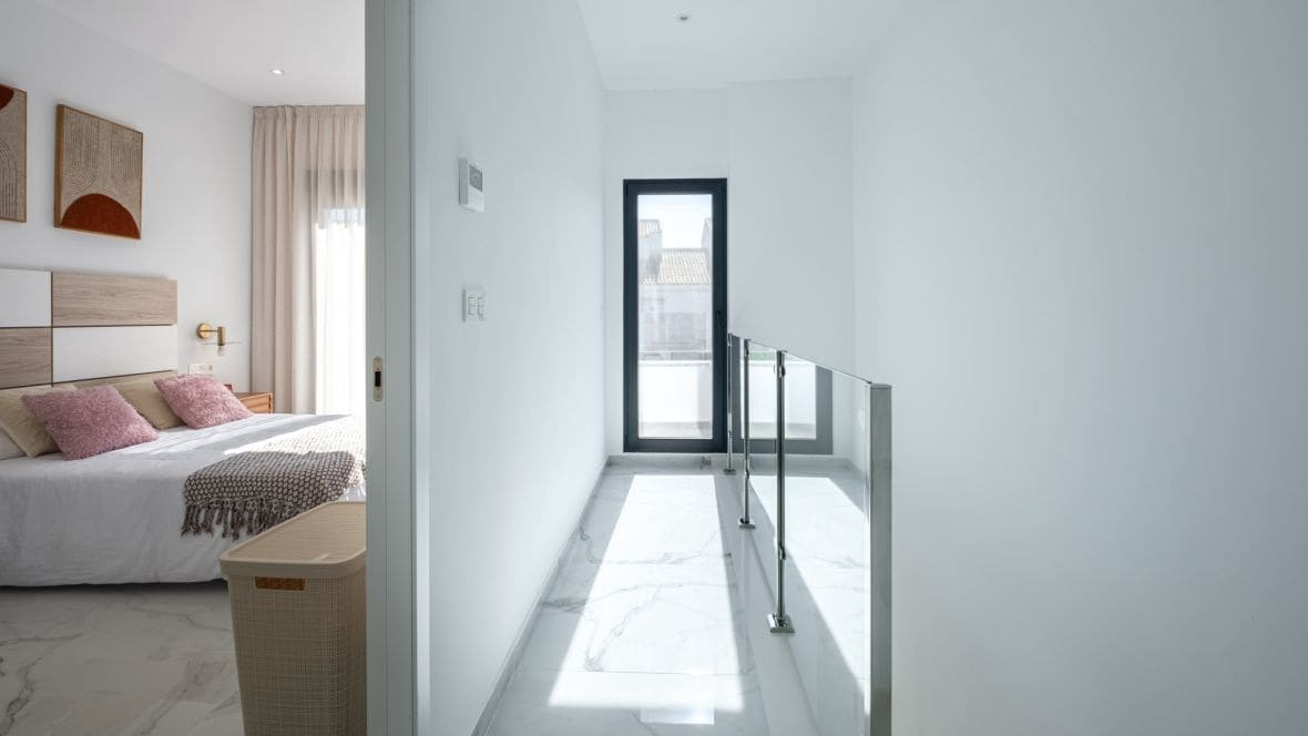 3 bedroom Villa for sale in Torrevieja with pool garage - € 385,000 (Ref: 9228534)