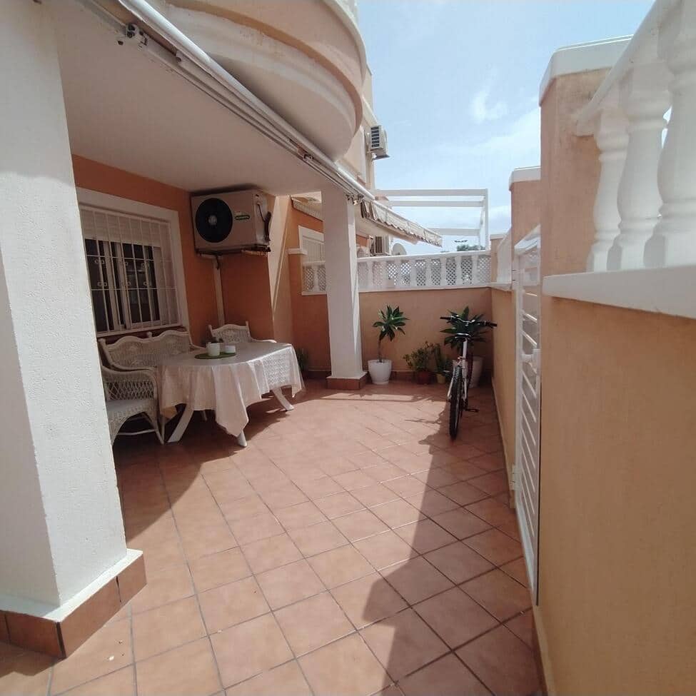 2 sypialnia Bungalow na sprzedaż w Torrevieja z basenem - 159 900 € (Ref: 9228540)