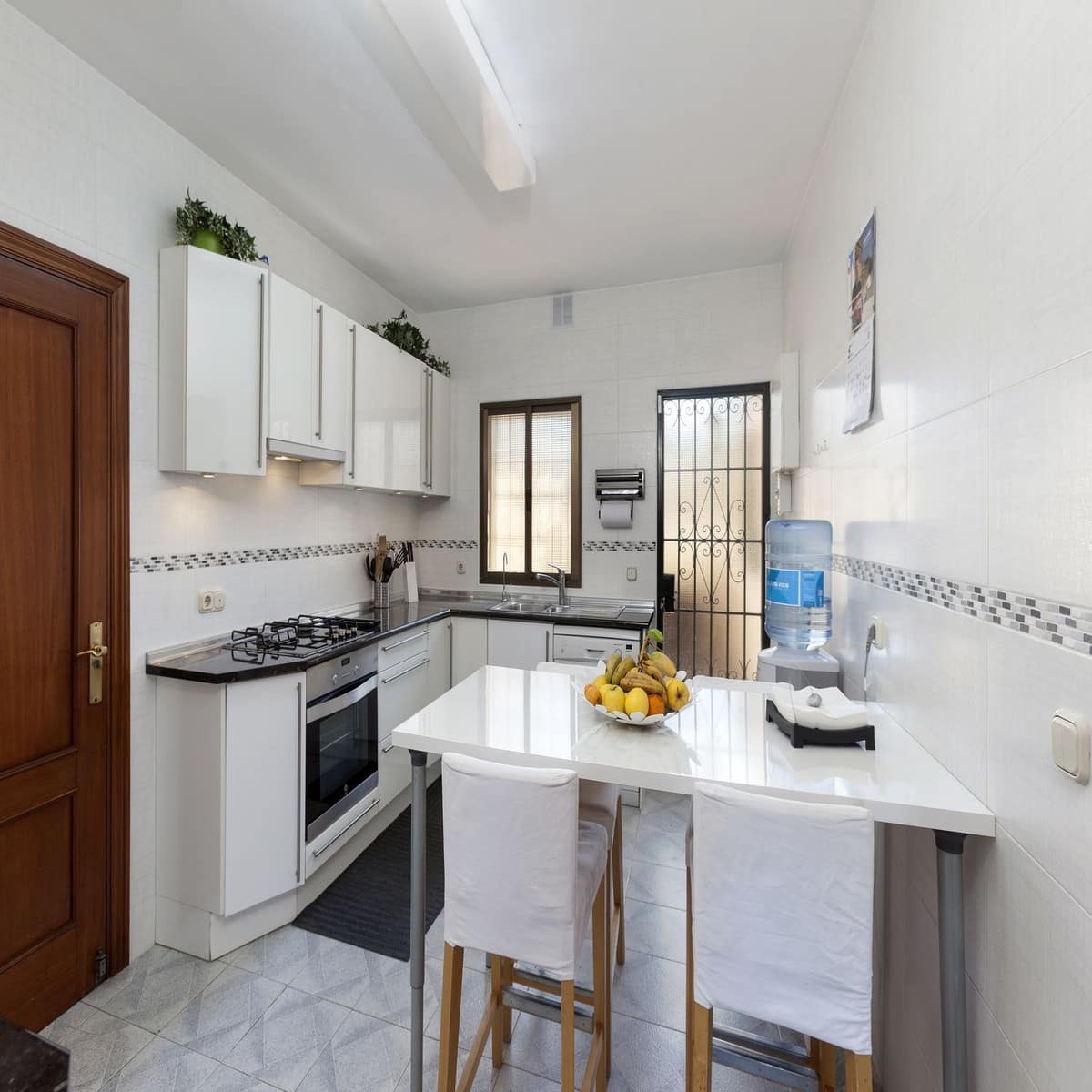 6 slaapkamer Villa te koop in Nueva Andalucia - € 2.525.000 (Ref: 9228543)