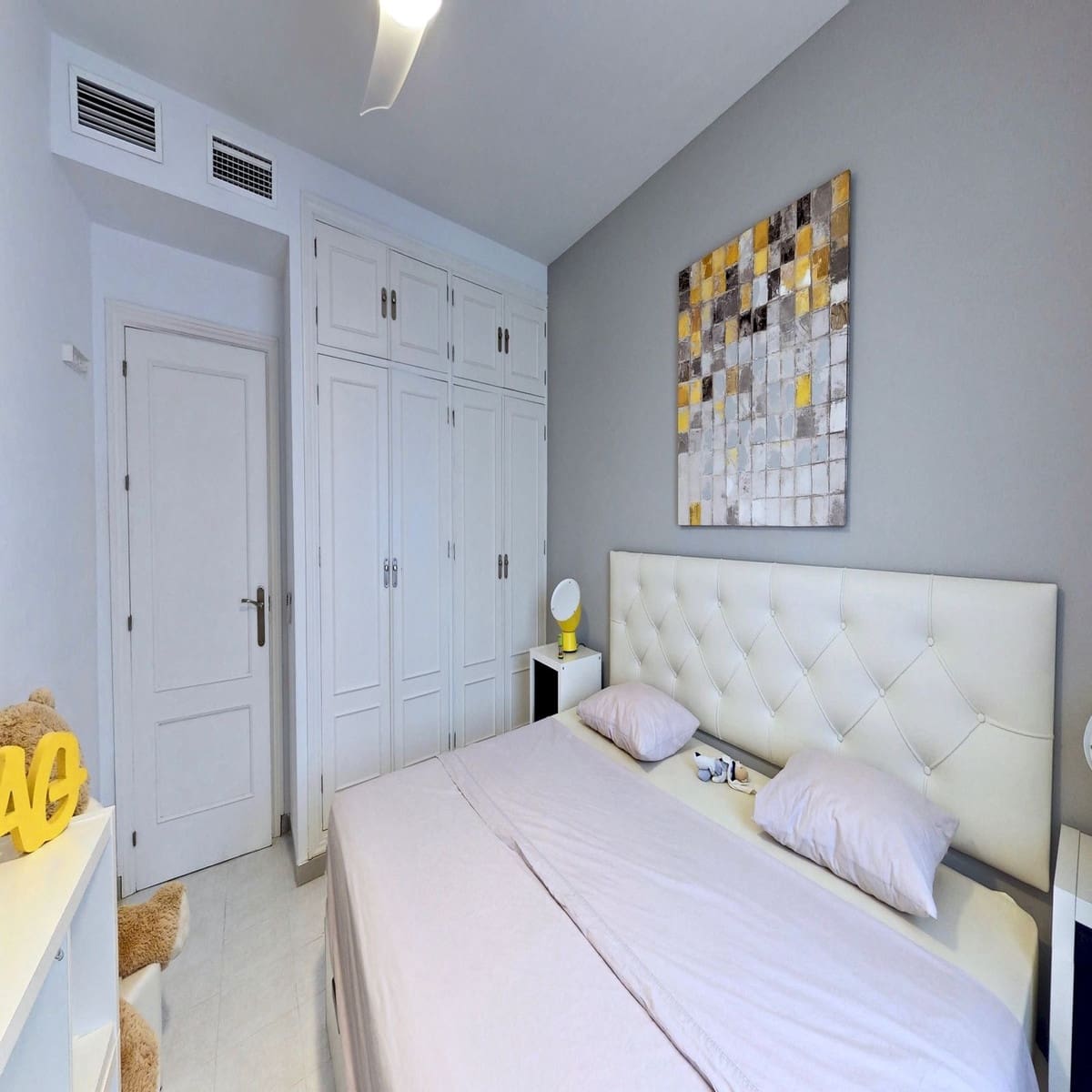 6 slaapkamer Villa te koop in Nueva Andalucia - € 2.525.000 (Ref: 9228543)