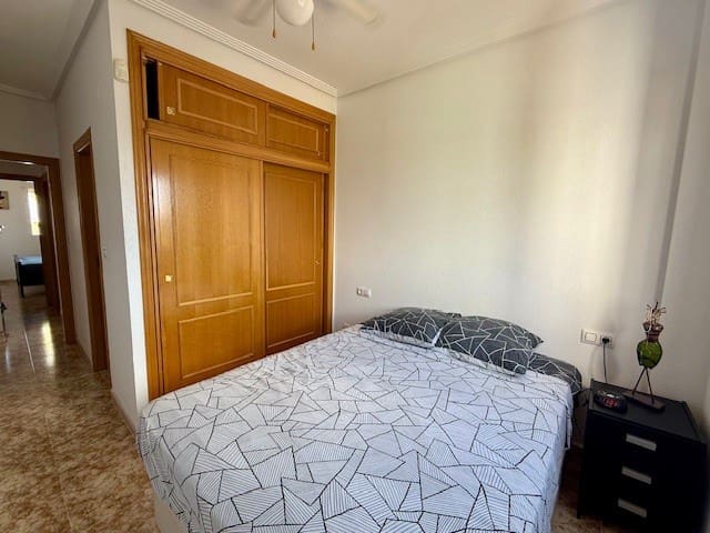 2 chambre Appartement à vendre à Orihuela Costa avec piscine garage - 169 000 € (Ref: 9242918)