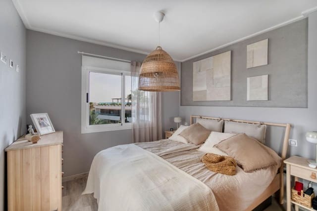 3 bedroom Apartment for sale in Los Balcones with pool garage - € 299,000 (Ref: 9242927)