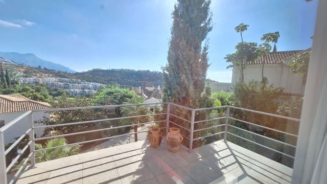 5 sypialnia Willa na sprzedaż w Benahavís pueblo, Benahavís - 2 200 000 € (Ref: 9242934)