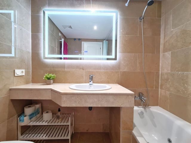 2 camera da letto Appartamento sulla Spiaggia in vendita in La Duquesa / Puerto de la Duquesa, Manilva - 315.000 € (Rif: 9242936)