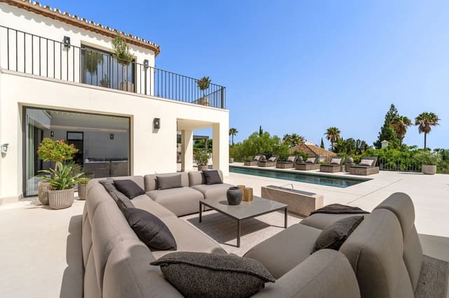 5 slaapkamer Villa te koop in Lomas De Marbella, Marbella met zwembad - € 7.800.000 (Ref: 9242937)