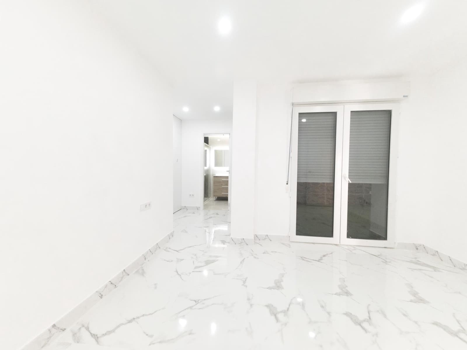 3 quarto Apartamento para venda em Torrevieja com garagem - 209 000 € (Ref: 9247028)