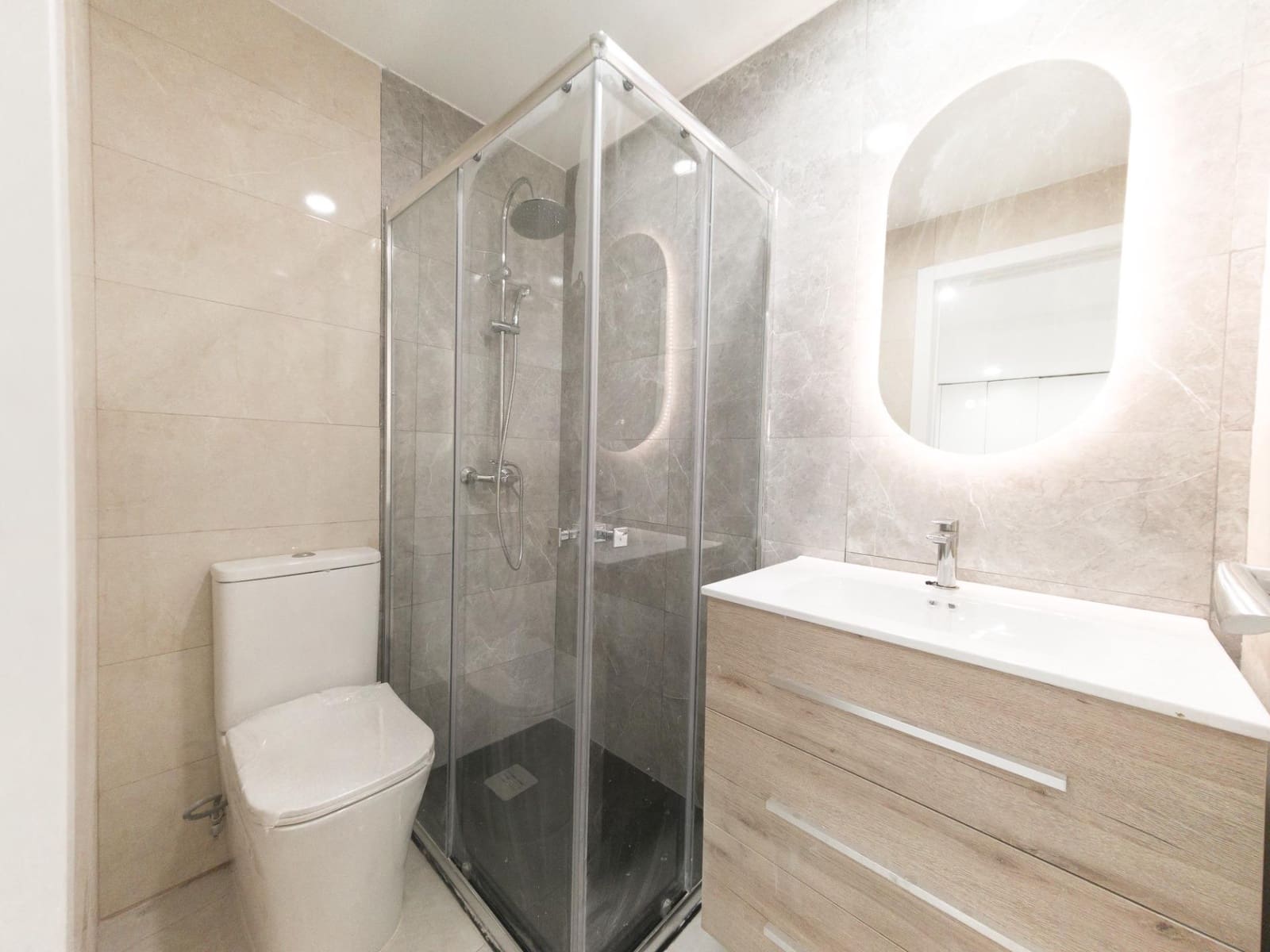 3 quarto Apartamento para venda em Torrevieja com garagem - 209 000 € (Ref: 9247028)