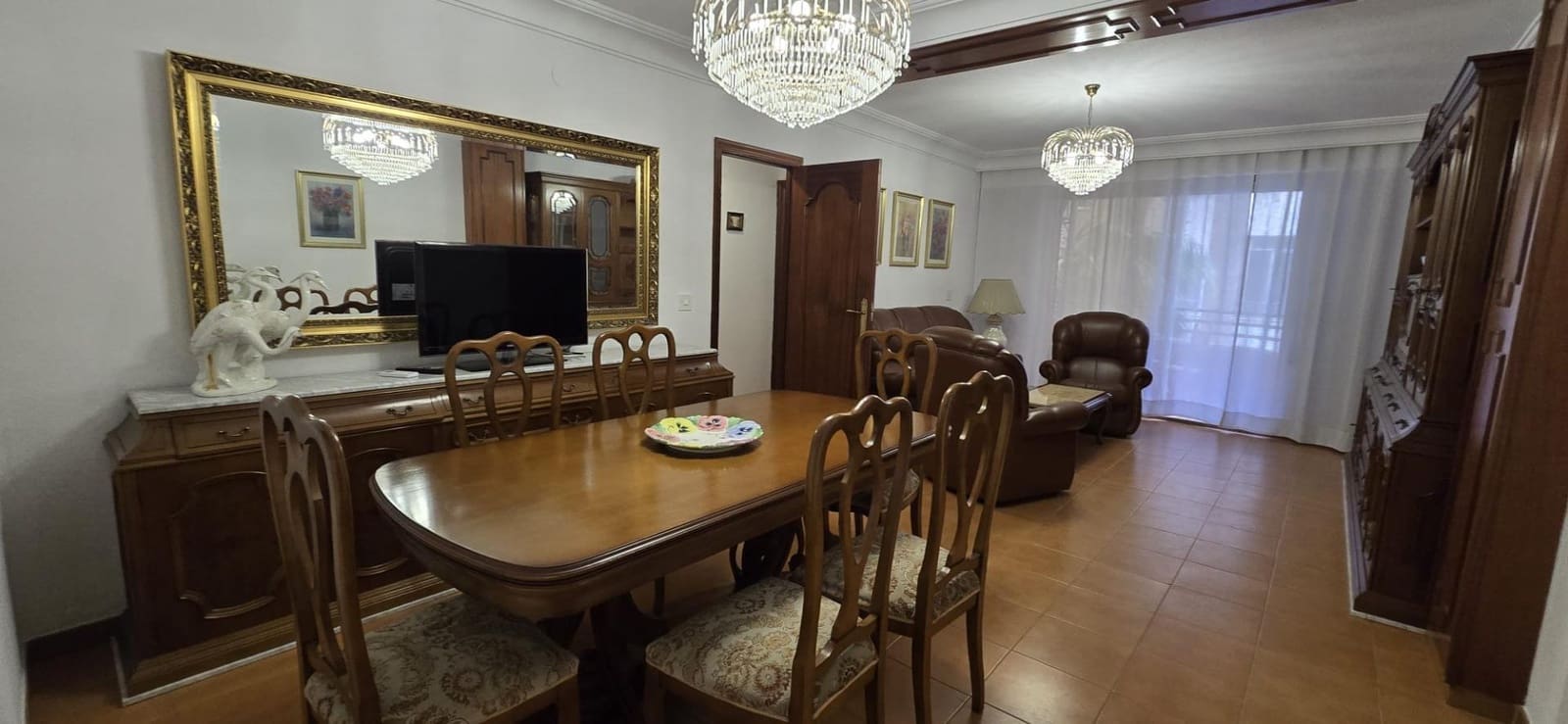 4 makuuhuone Huoneisto myytävänä paikassa Torrevieja - 299 000 € (Ref: 9248210)