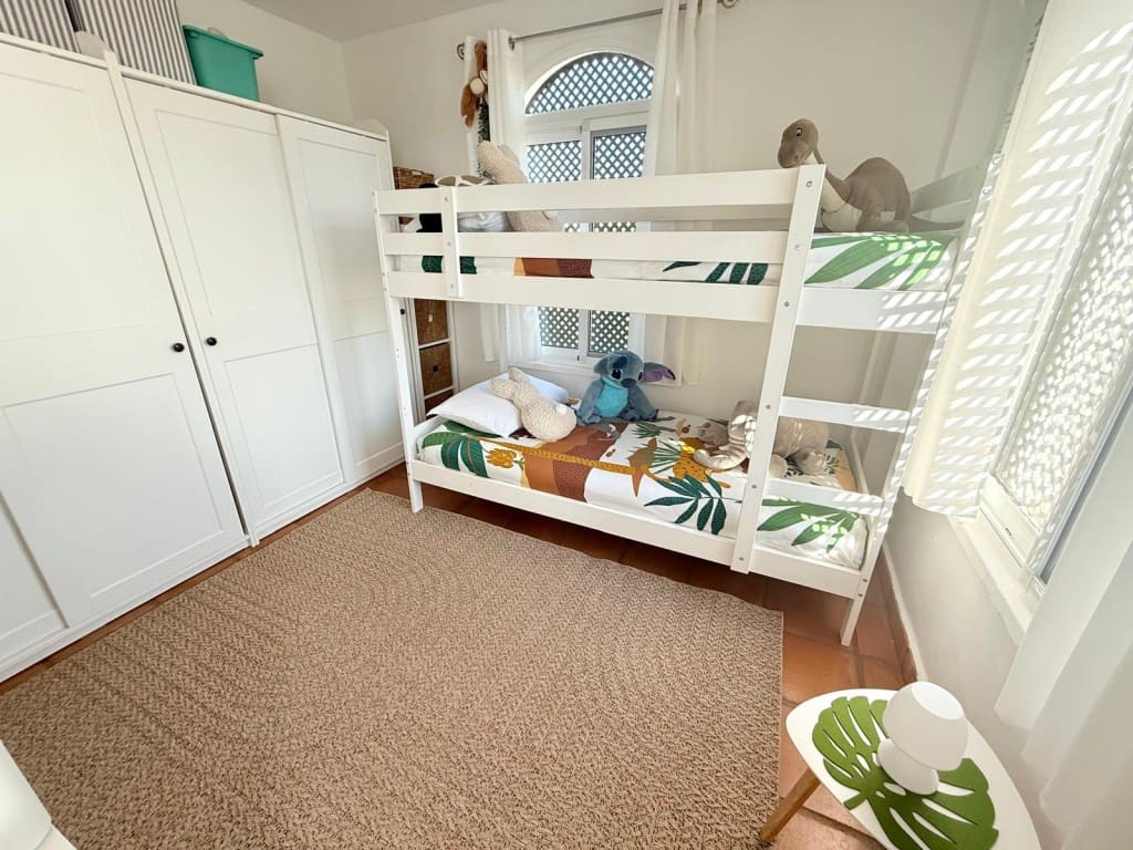 3 bedroom Apartment for sale in Avileses - € 225,000 (Ref: 9251997)