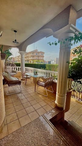 4 bedroom Villa for sale in San Javier with garage - € 295,000 (Ref: 9252004)