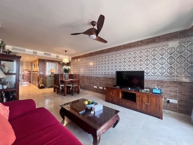 2 soverom Kjedet enebolig til salgs i San Pedro de Alcantara, Marbella med svømmebasseng - € 435 000 (Ref: 9257126)