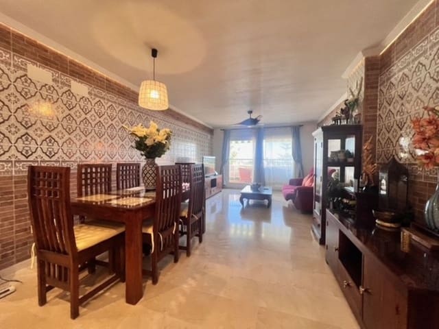 2 soverom Kjedet enebolig til salgs i San Pedro de Alcantara, Marbella med svømmebasseng - € 435 000 (Ref: 9257126)