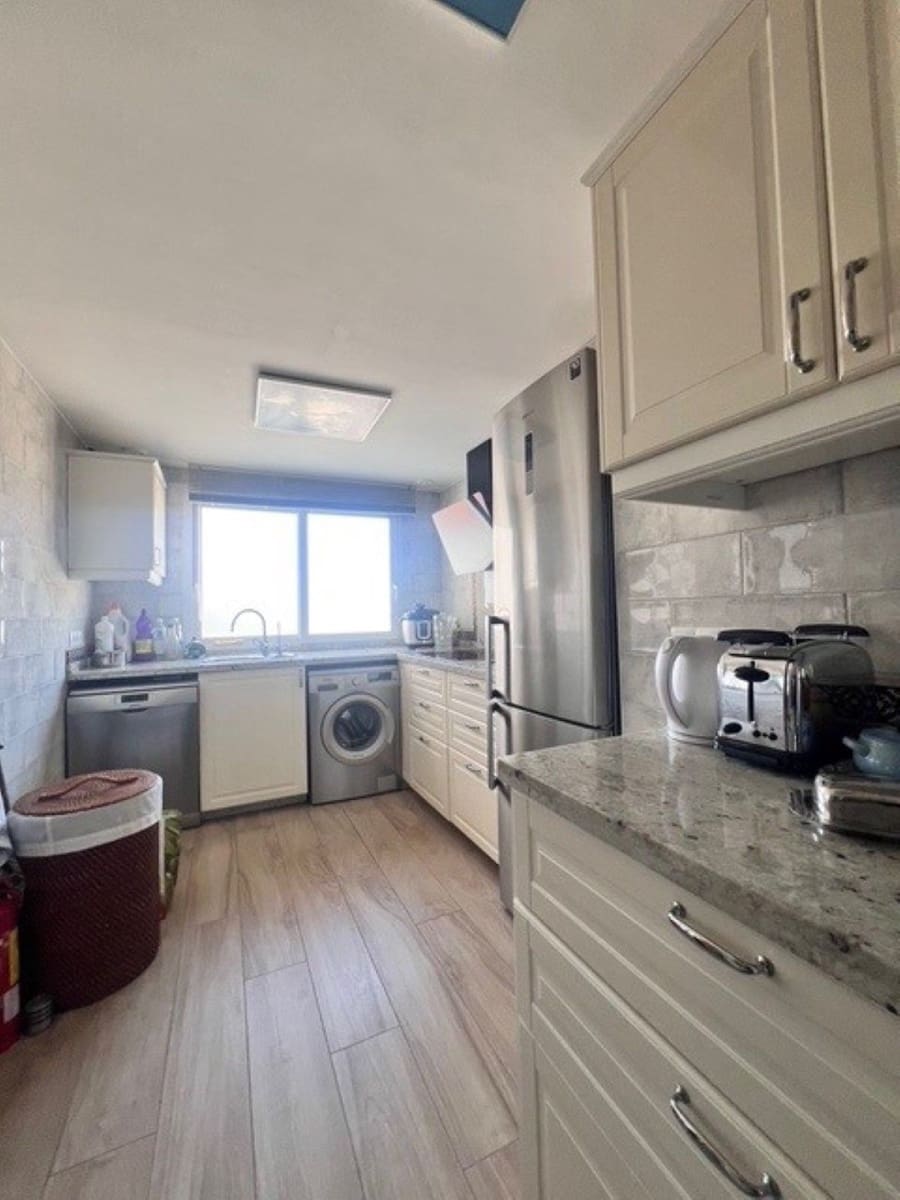 2 bedroom Semi-detached Villa for sale in San Pedro de Alcantara with pool - € 435,000 (Ref: 9257126)