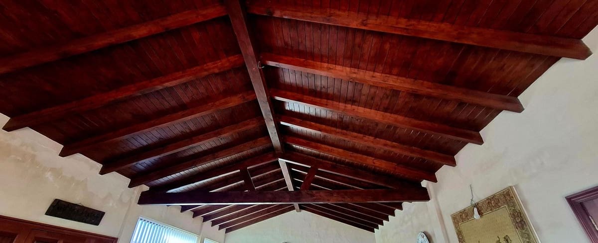 8 slaapkamer Villa te koop in La Oliva met garage - € 990.000 (Ref: 9257127)