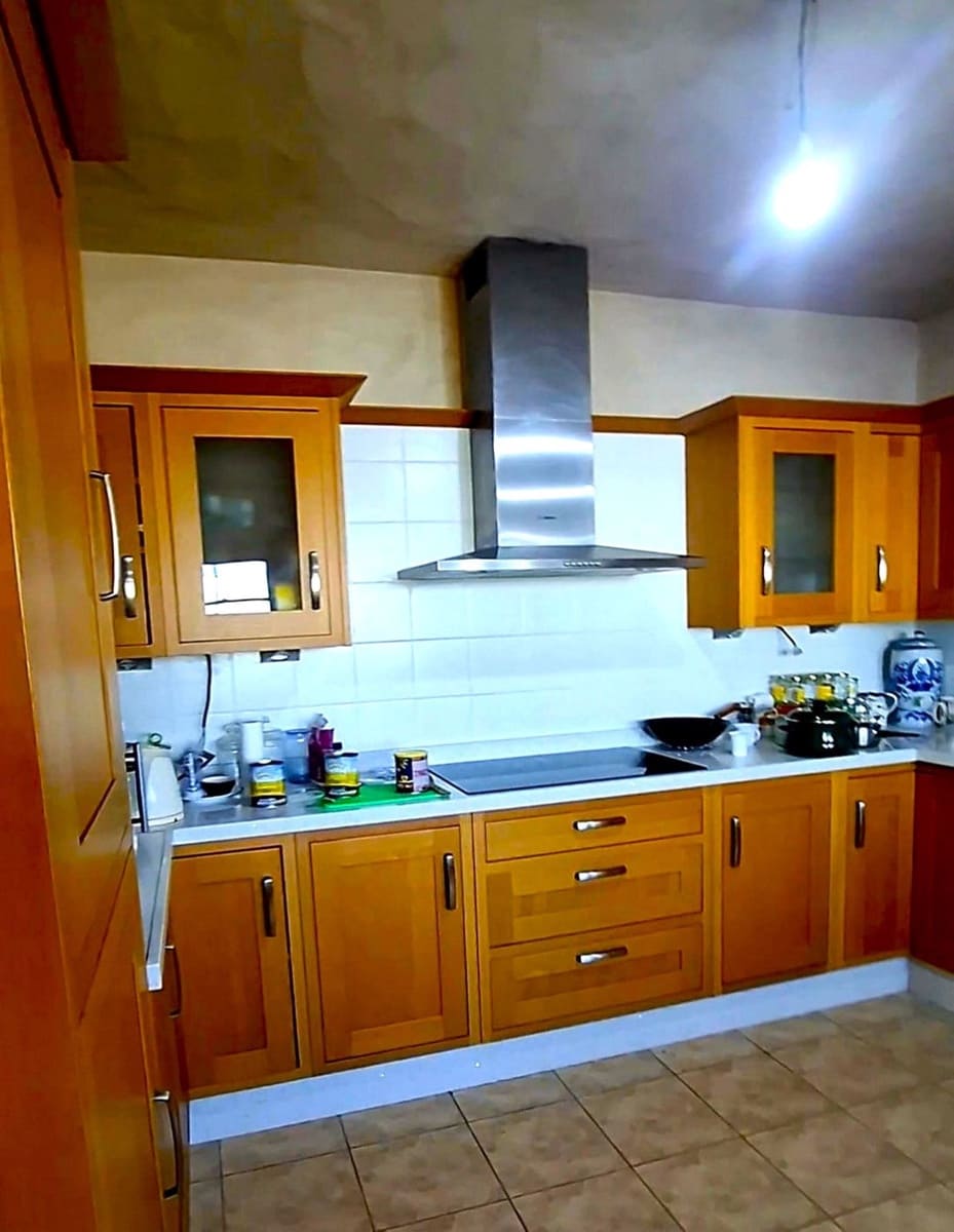 8 sypialnia Willa na sprzedaż w El Cotillo z garażem - 990 000 € (Ref: 9257127)