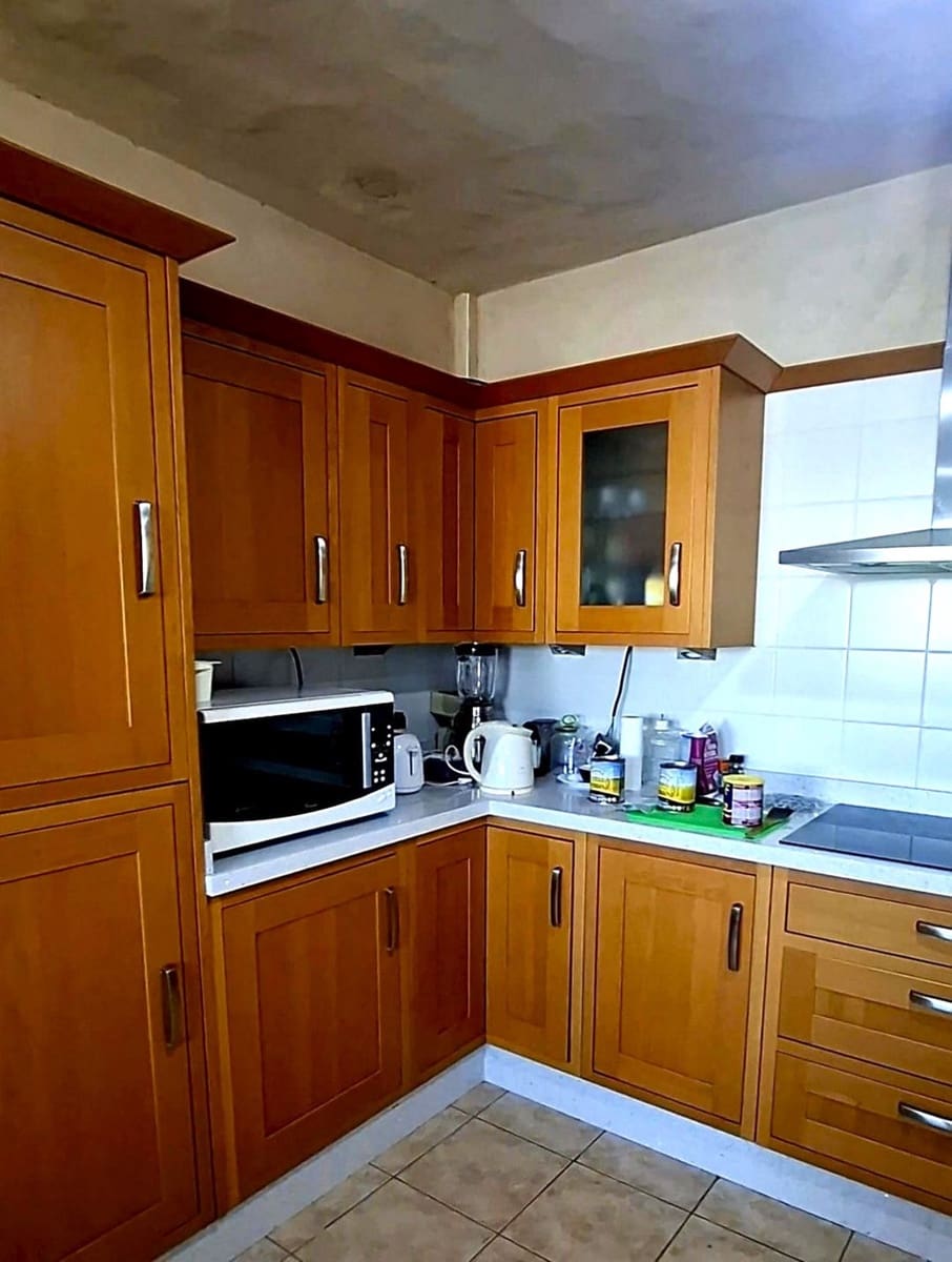 8 sypialnia Willa na sprzedaż w El Cotillo z garażem - 990 000 € (Ref: 9257127)