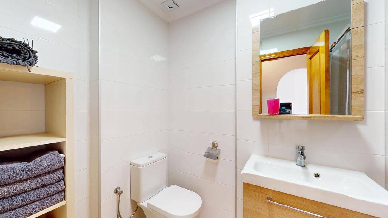 2 Zimmer Apartment zu verkaufen in Orihuela Costa mit Pool Garage - 165.000 € (Ref: 9262461)