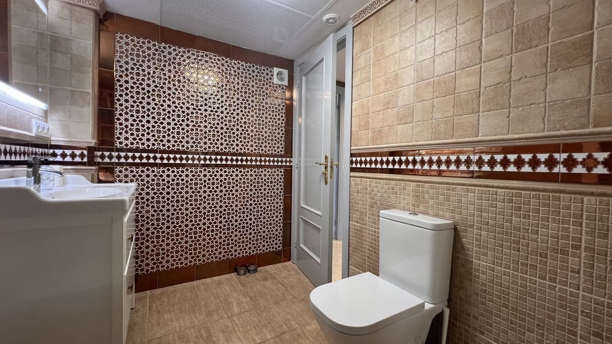 2 makuuhuone Kattohuoneisto myytävänä paikassa San Pedro de Alcantara mukana 
autotalli - 420 000 € (Ref: 9262464)