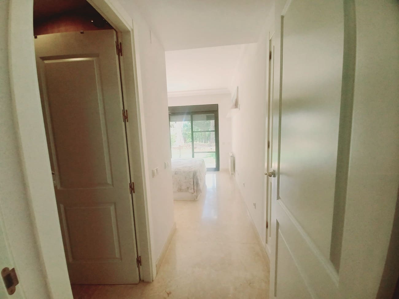 2 soverom Leilighet til salgs i Los Alcazares med svømmebasseng garasje - € 175 000 (Ref: 9264277)