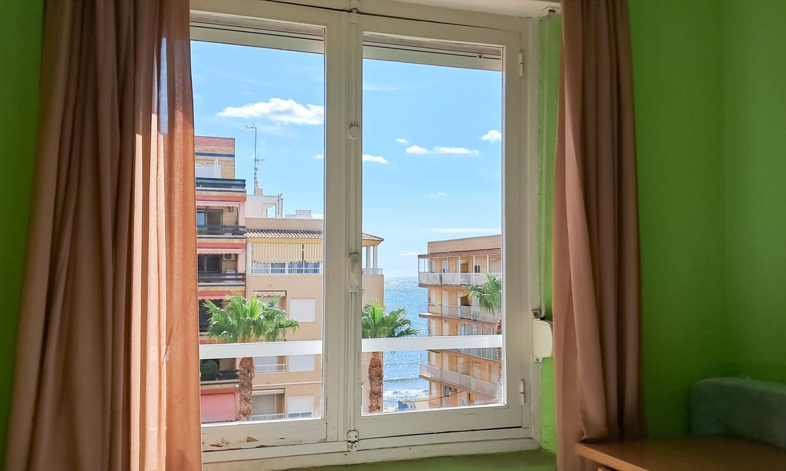 Ático de 3 habitaciones en Torrevieja en venta - 169.000 € (Ref: 9264279)