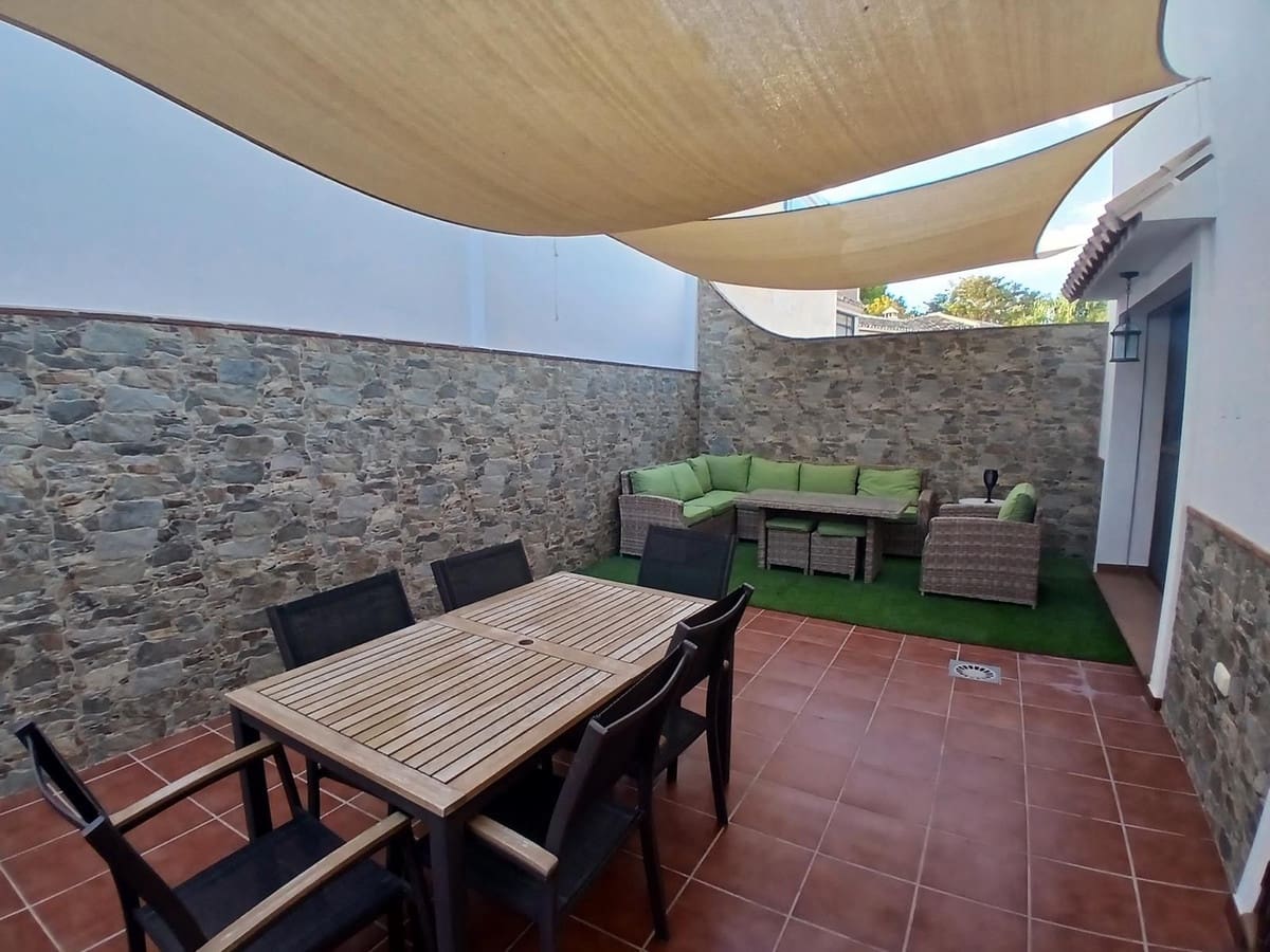 Apartamento de 4 habitaciones en Fuengirola en venta con garaje - 850.000 € (Ref: 9264282)