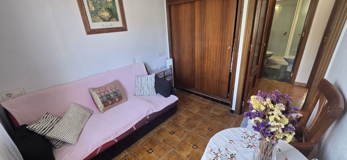 4 sovrum Radhus till salu i Torrevieja med garage - 249 900 € (Ref: 9264283)