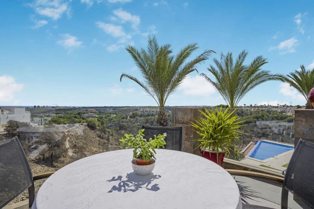 Apartamento de 3 habitaciones en Las Ramblas Golf en venta con piscina - 385.000 € (Ref: 9272347)