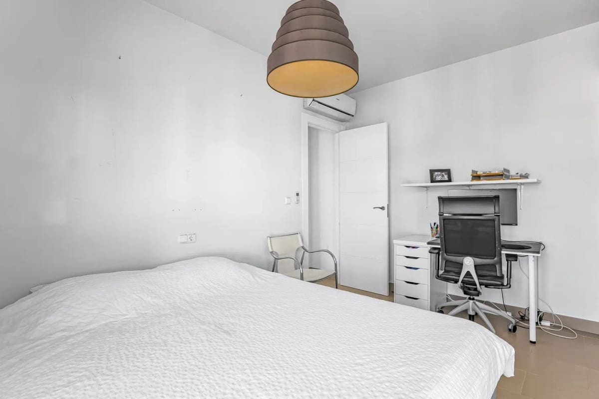 Apartamento de 3 habitaciones en Las Ramblas Golf en venta con piscina - 385.000 € (Ref: 9272347)