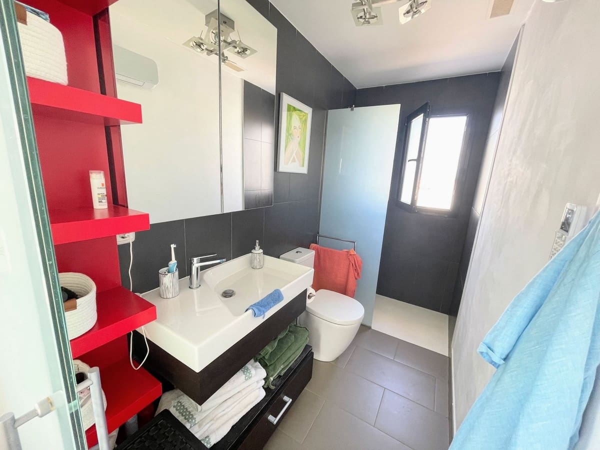 Apartamento de 3 habitaciones en Las Ramblas Golf en venta con piscina - 385.000 € (Ref: 9272347)