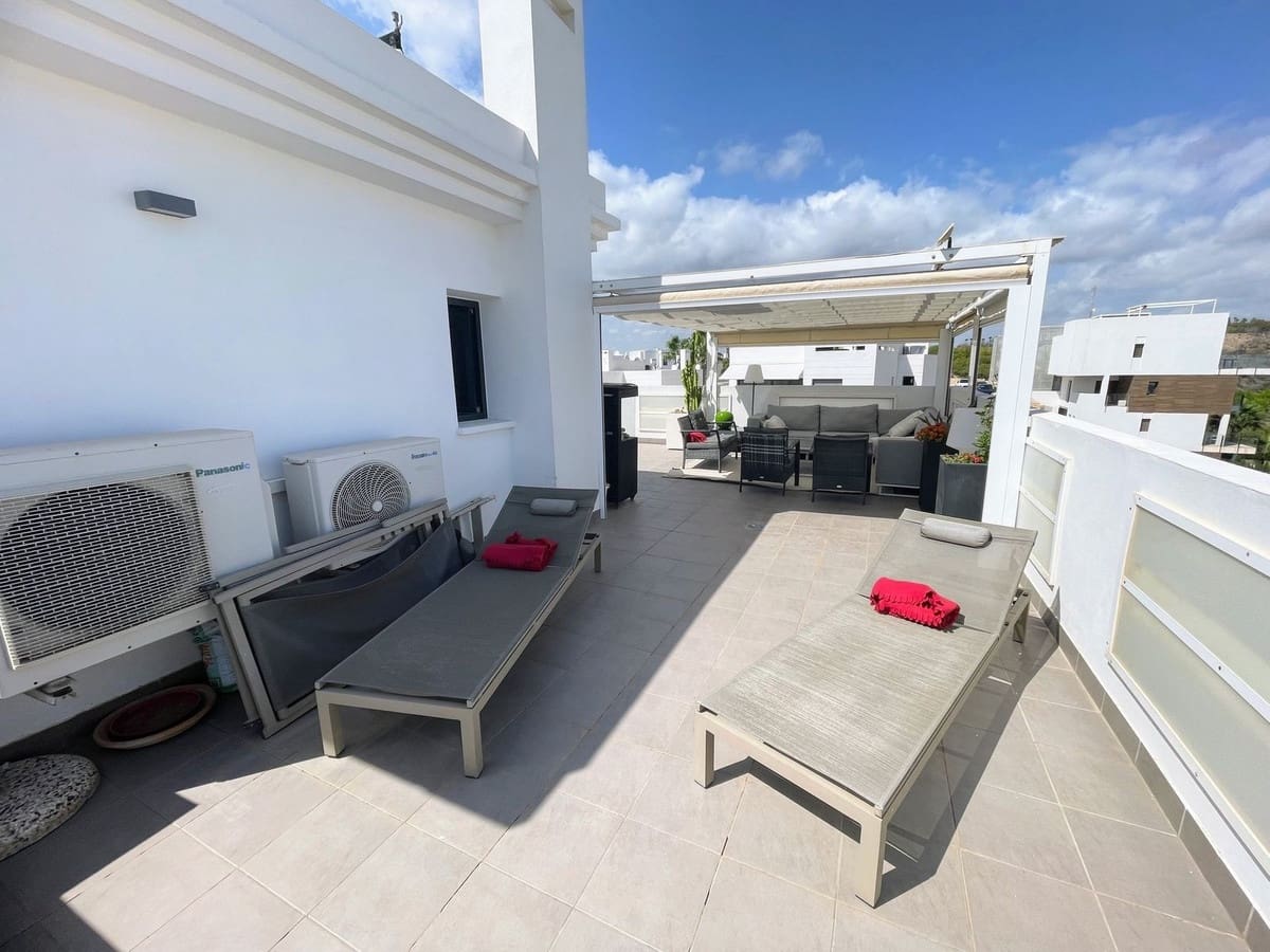 Apartamento de 3 habitaciones en Las Ramblas Golf en venta con piscina - 385.000 € (Ref: 9272347)