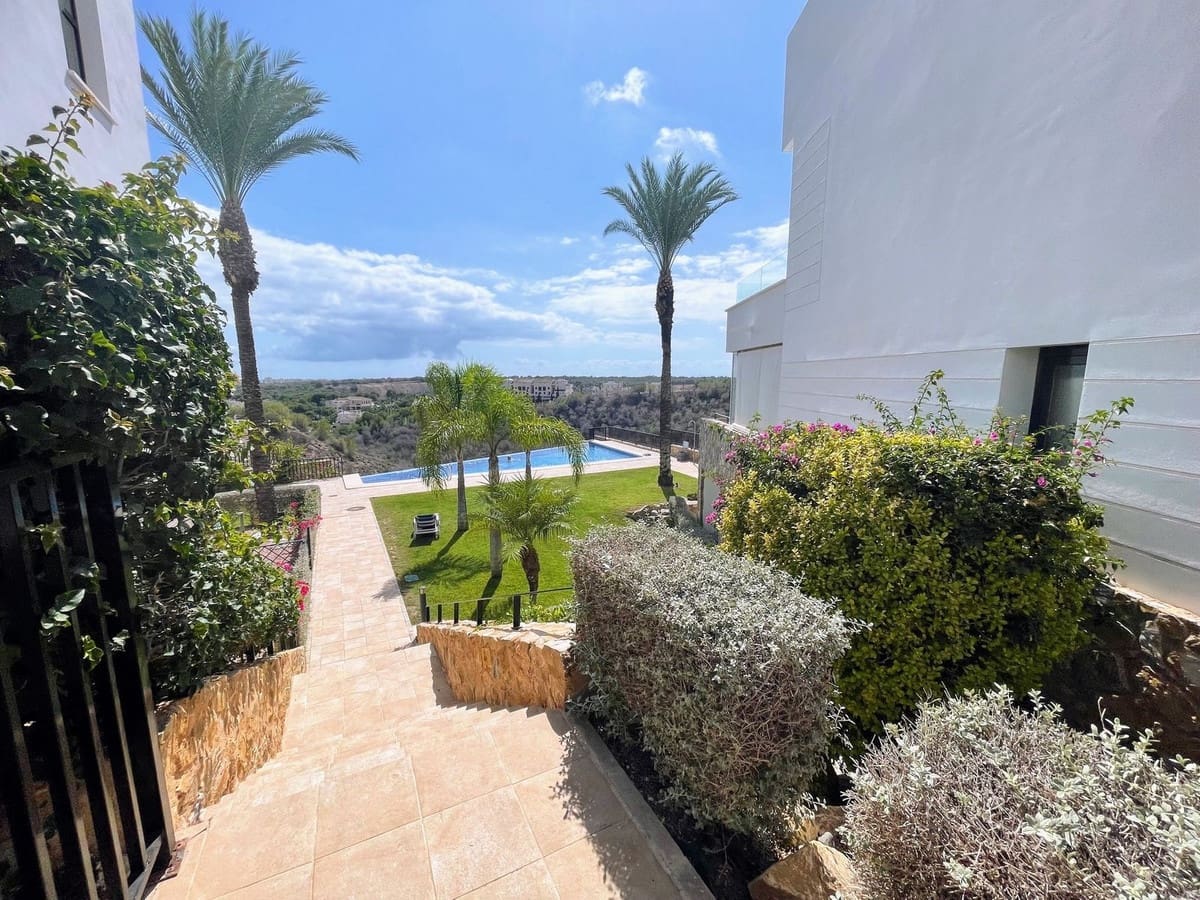 Apartamento de 3 habitaciones en Las Ramblas Golf en venta con piscina - 385.000 € (Ref: 9272347)