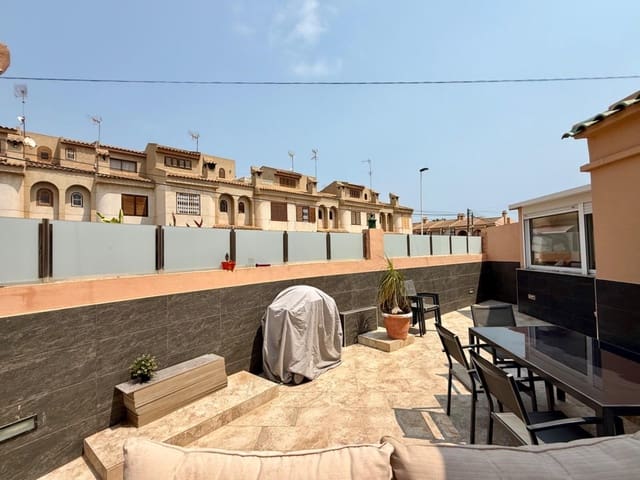 5 bedroom Villa for sale in Los Frutales, Torrevieja with pool - € 309,000 (Ref: 9272355)