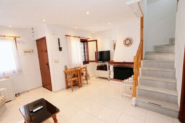 Casa de 3 habitaciones en Mil Palmeras, Pilar de la Horadada en venta - 269.000 € (Ref: 9272357)