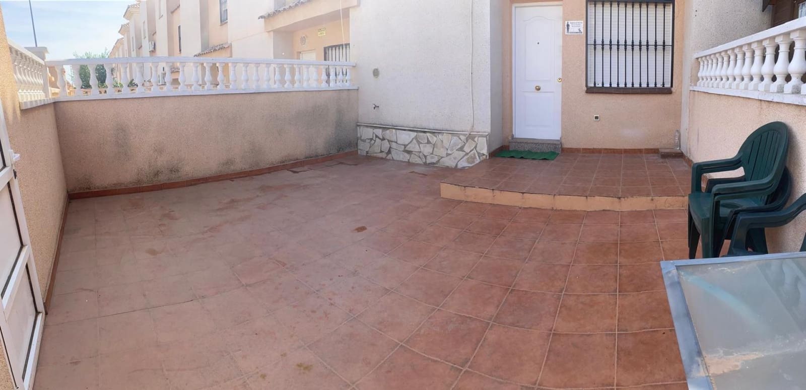 2 bedroom Townhouse for sale in Torrevieja with pool - € 195,000 (Ref: 9276195)